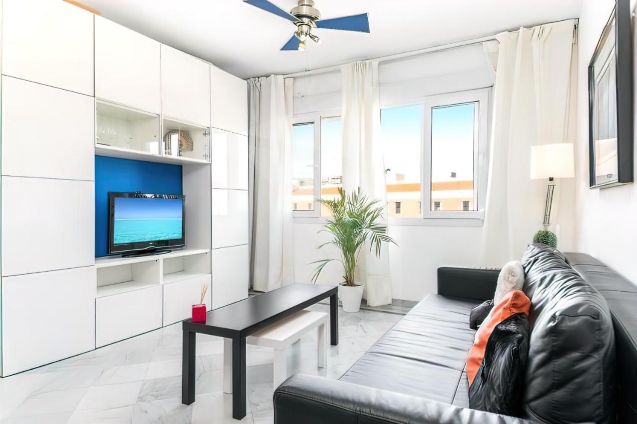 Lovely Suite With River Views And Parking Málaga Exterior foto