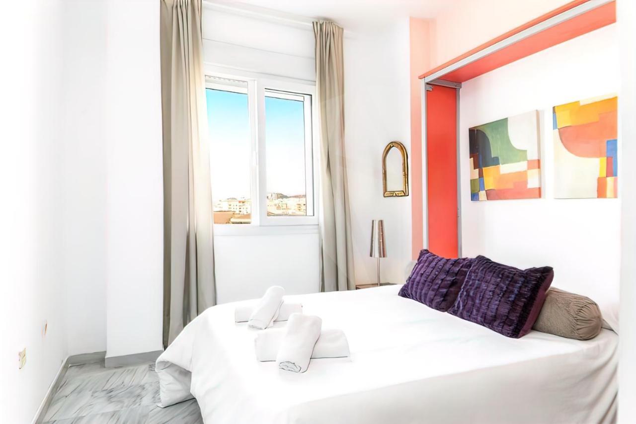 Lovely Suite With River Views And Parking Málaga Exterior foto